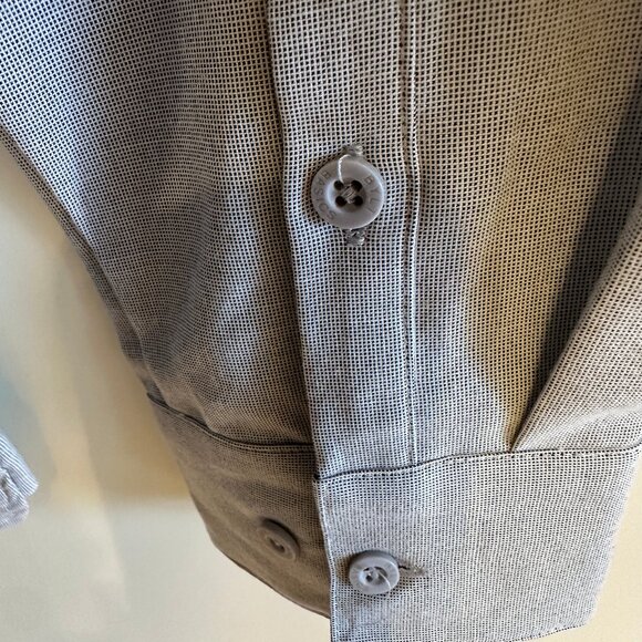 Bylt Basics Button Up Dress Shirt (NWT) - Picture 9 of 9